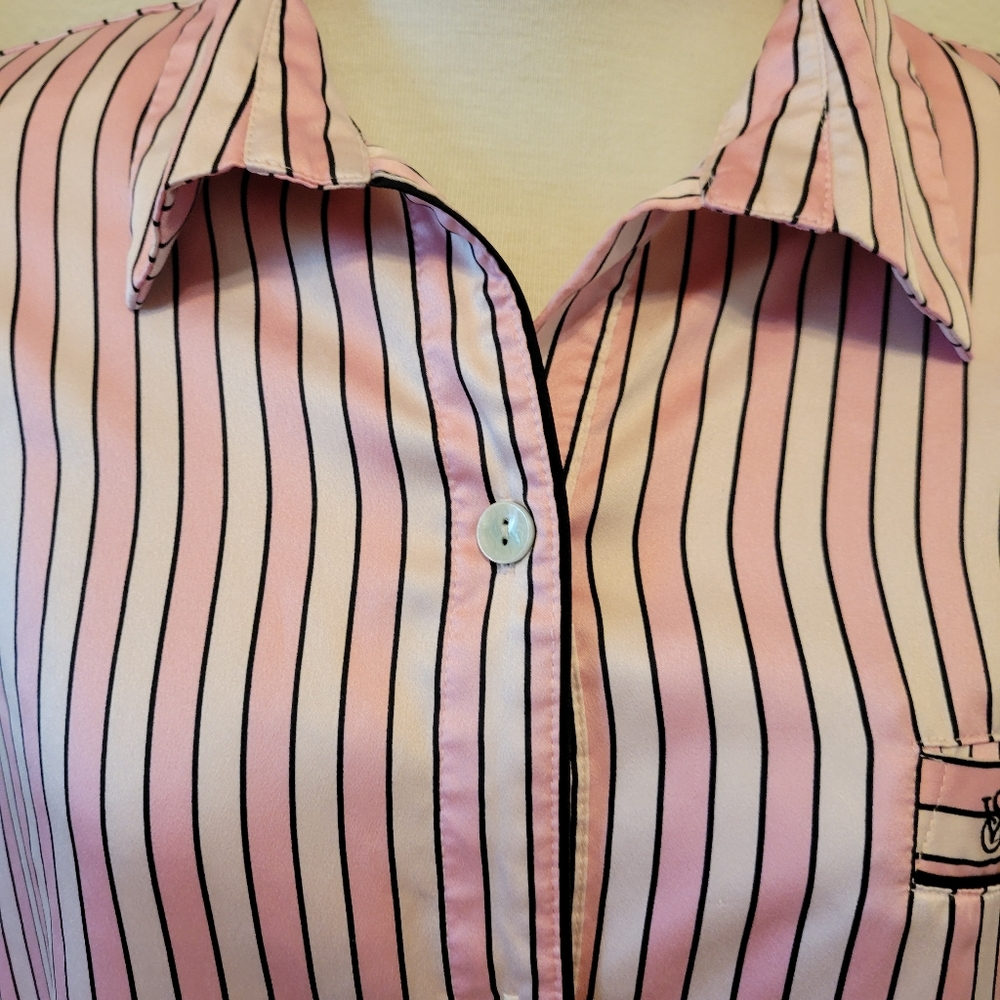 Victoria's Secret Signature striped  pajama shirt - Picture 3 of 10